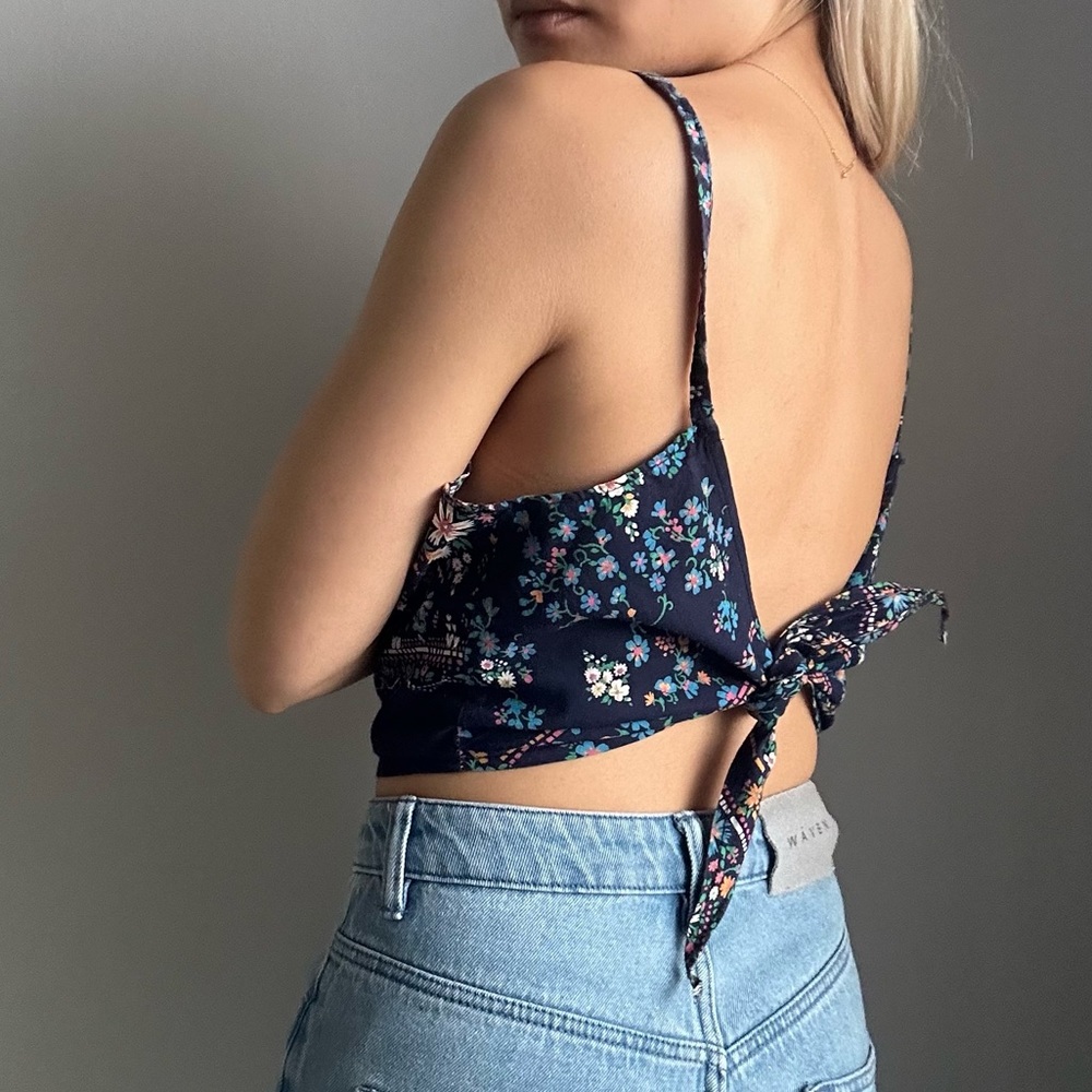 Vintage Handmade Floral Tie Back Crop Tank Top on Navy Blue & Multicolor